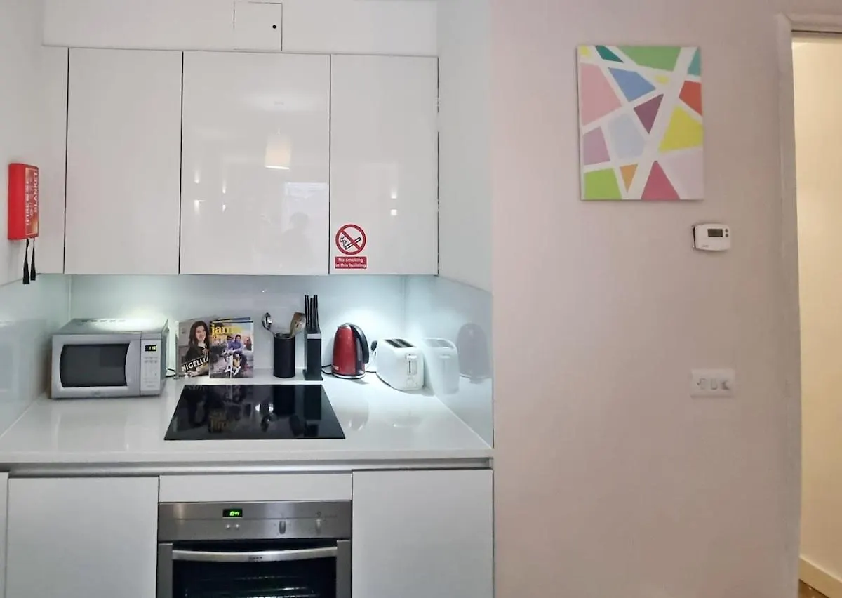 City Centre Flat Near Top Sights London Apartment