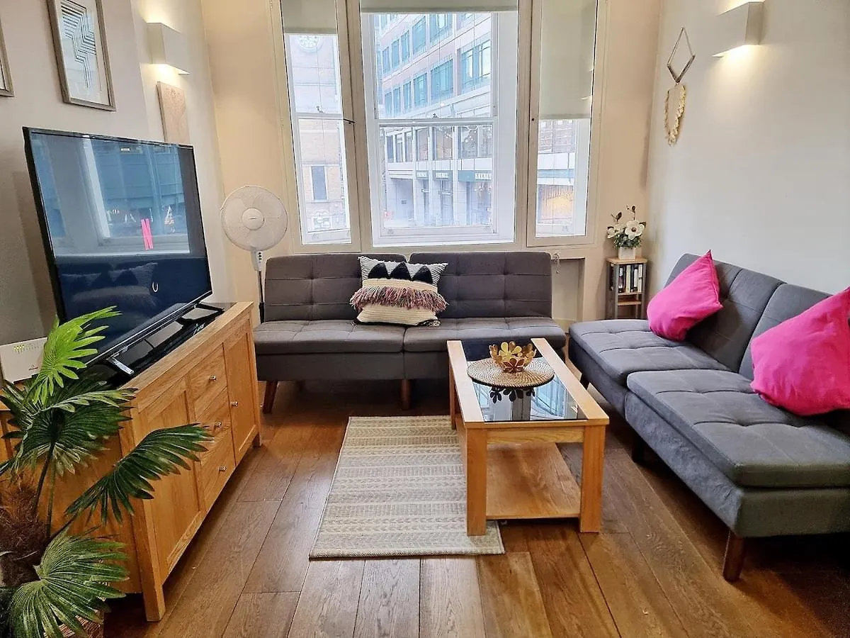 City Centre Flat Near Top Sights London Apartment